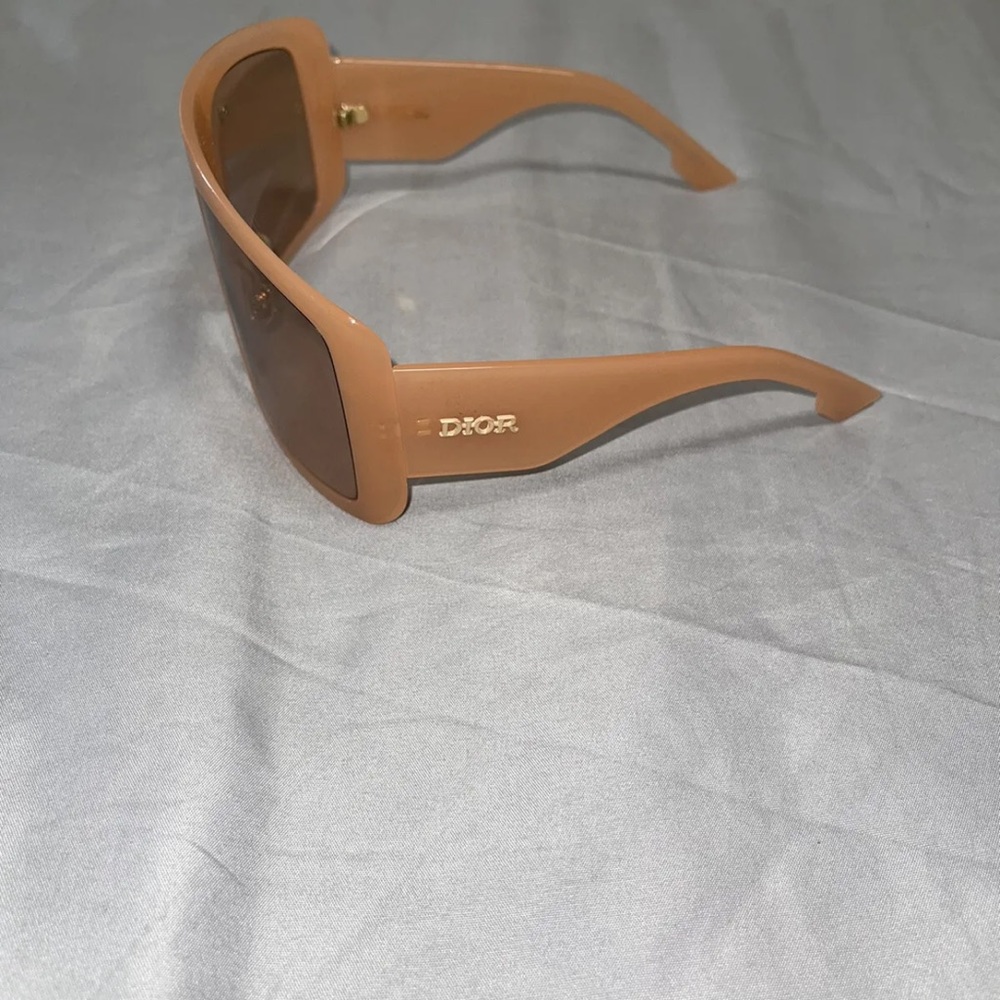 Preowned Christian Dior Sunglasses Pink - Picture 6 of 6
